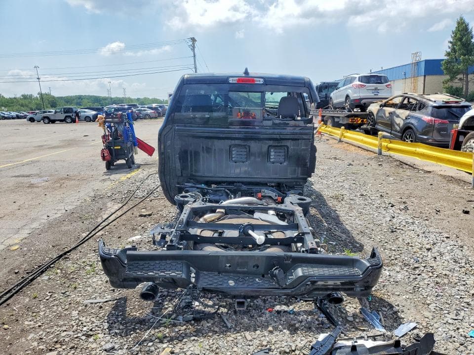 2025 RAM 1500 BIG HORN 6