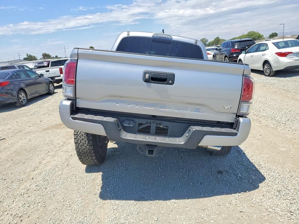 2021 TOYOTA TACOMA TRD SPORT 6