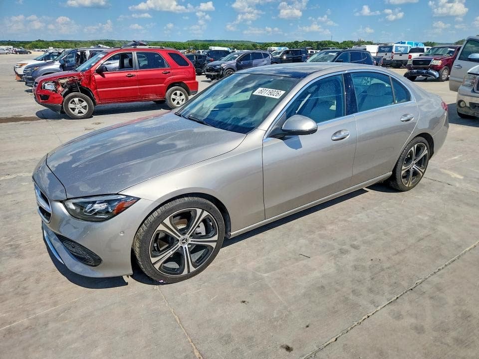 2023 MERCEDES-BENZ C 300