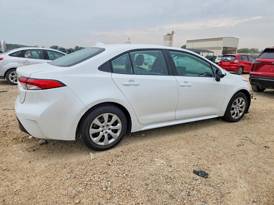 2026 TOYOTA COROLLA LE 3