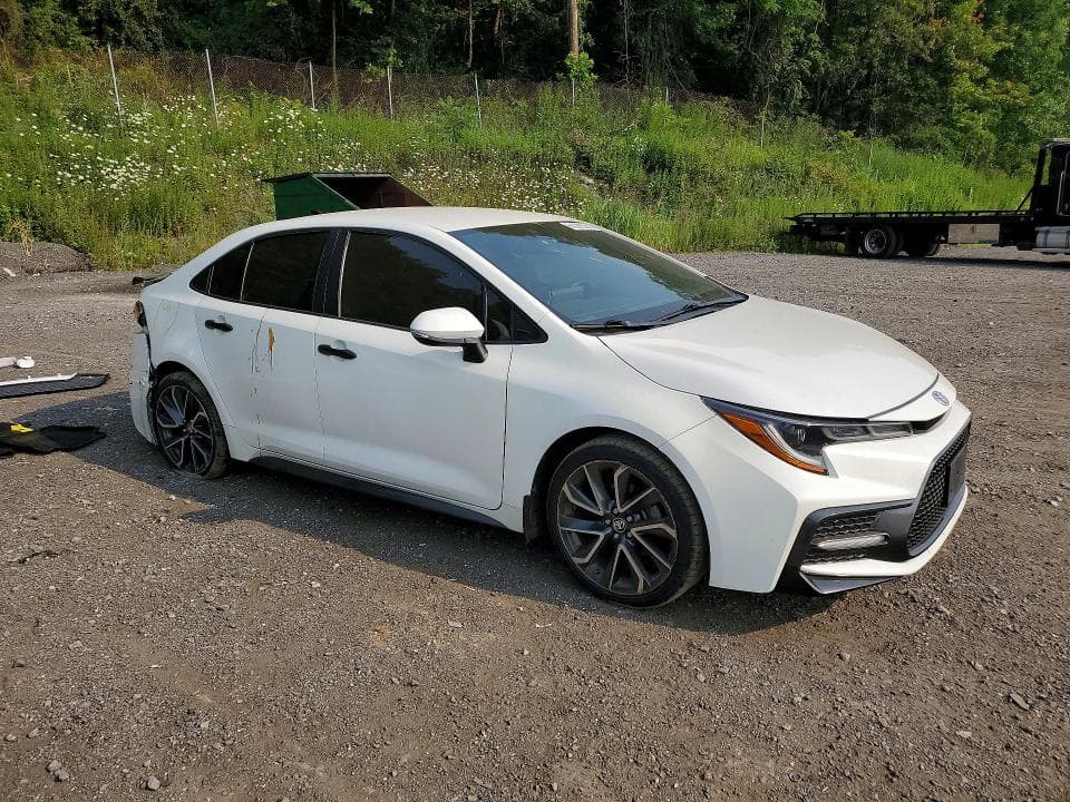 2020 TOYOTA COROLLA SE 4