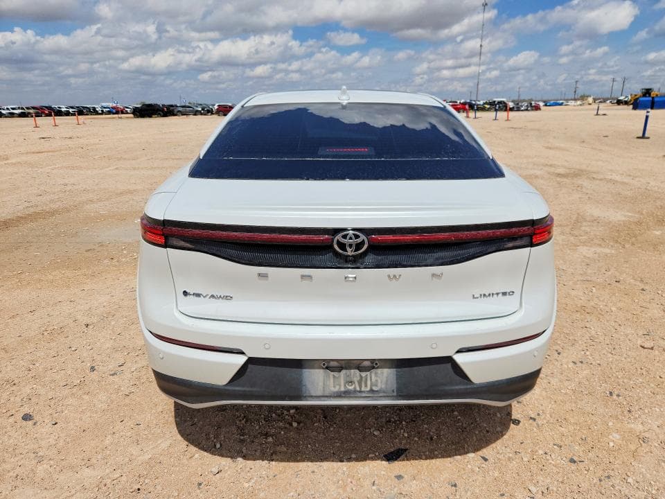 2026 TOYOTA CROWN LIMITED 6