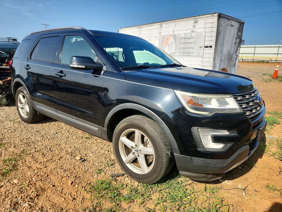 2017 FORD EXPLORER XLT 4
