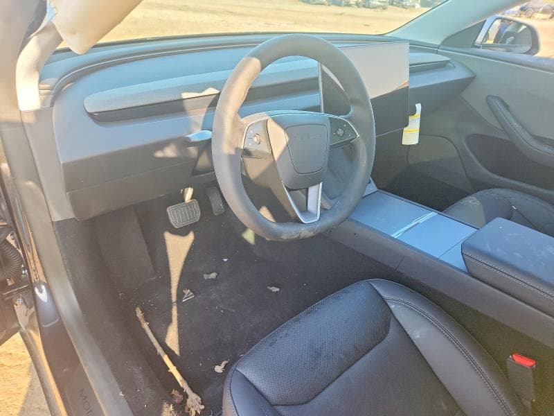 2026 TESLA MODEL 3 8