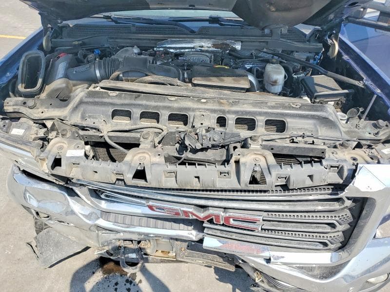 2019 GMC SIERRA K2500 SLT 11