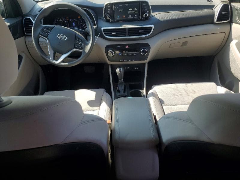 2020 HYUNDAI TUCSON SE 8