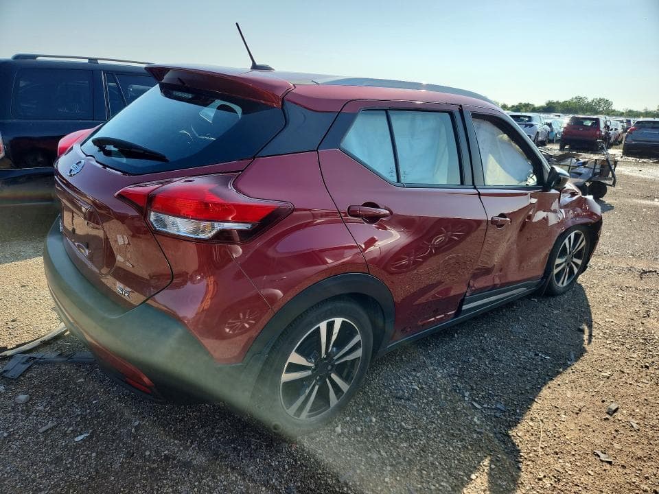 2019 NISSAN KICKS SR 3