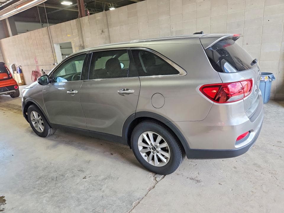 2019 KIA SORENTO LX V6 2