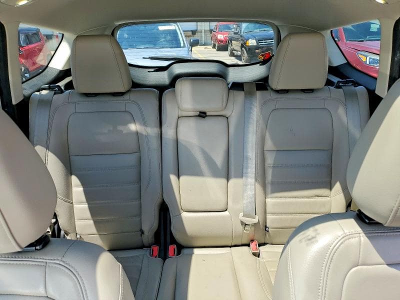 2017 FORD ESCAPE SE 10