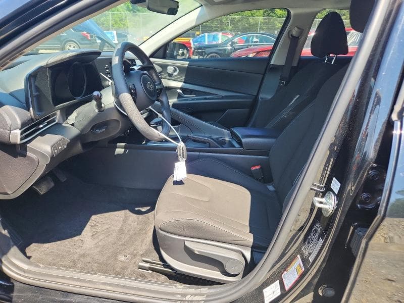 2023 HYUNDAI ELANTRA SEL 7