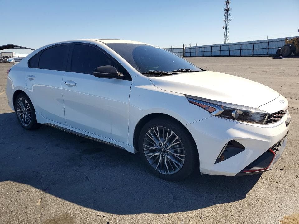 2022 KIA FORTE GT LINE 4