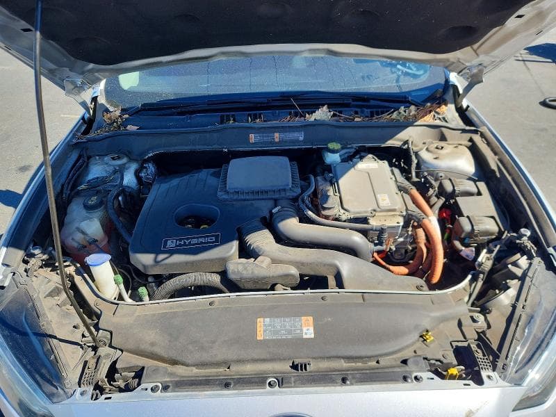 2017 FORD FUSION SE HYBRID 11