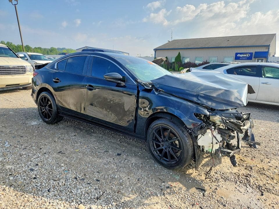 2021 MAZDA 3 SELECT 4