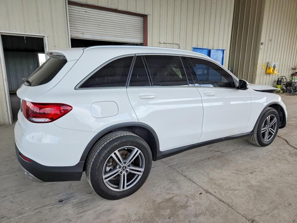 2020 MERCEDES-BENZ GLC 300 3
