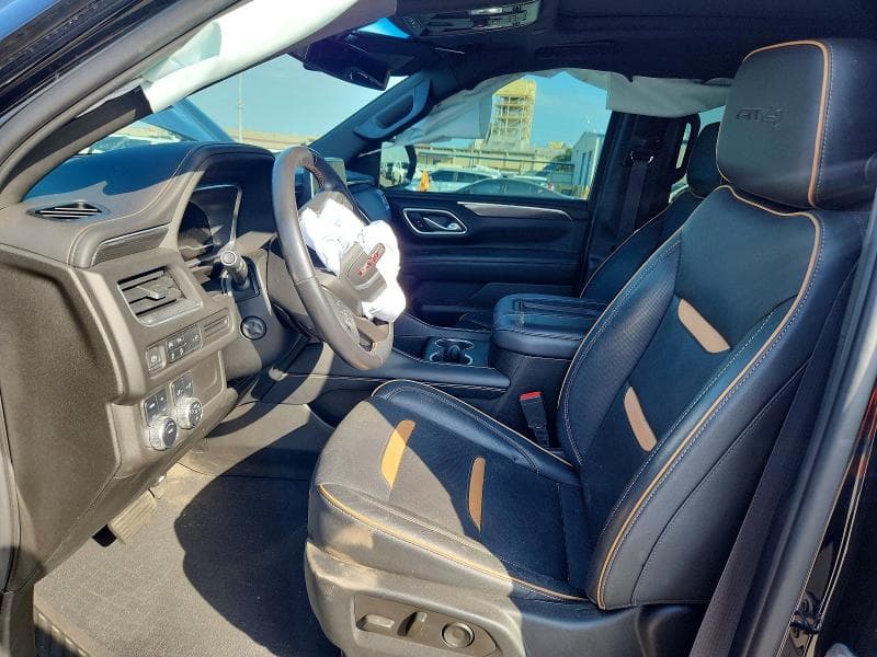 2022 GMC YUKON AT4 7