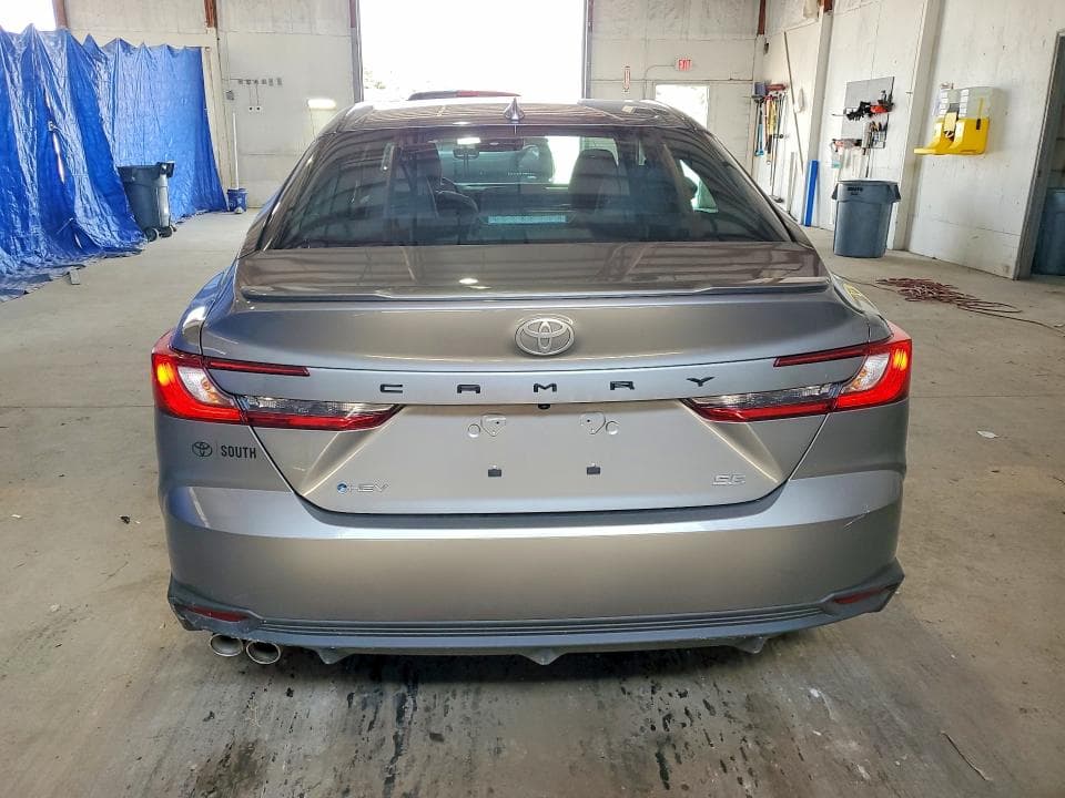 2026 TOYOTA CAMRY SE 6