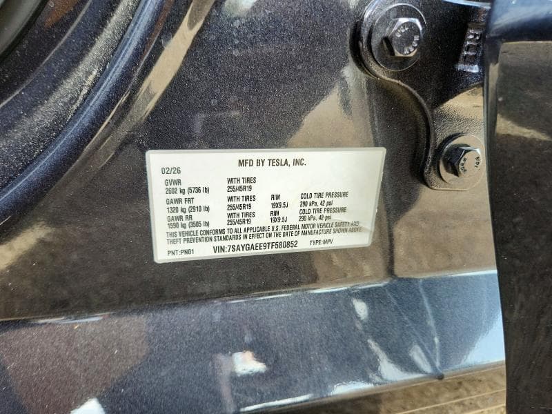 2026 TESLA MODEL Y 12
