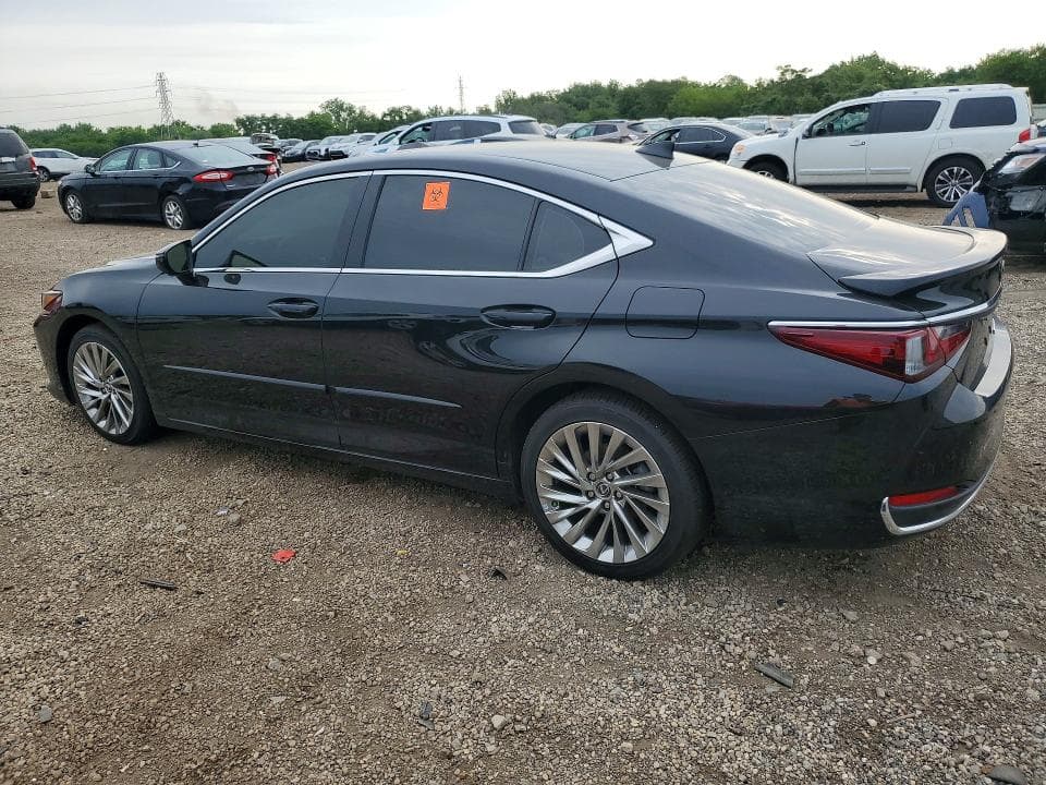 2023 LEXUS ES 300H ULTRA LUXURY 2