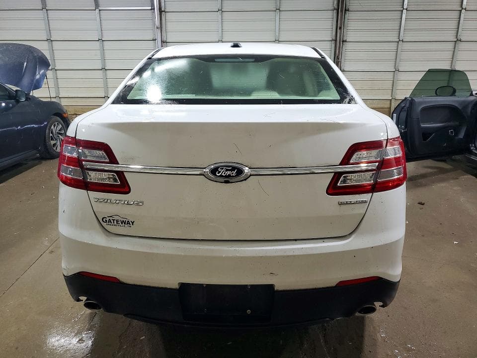 2018 FORD TAURUS SE 6