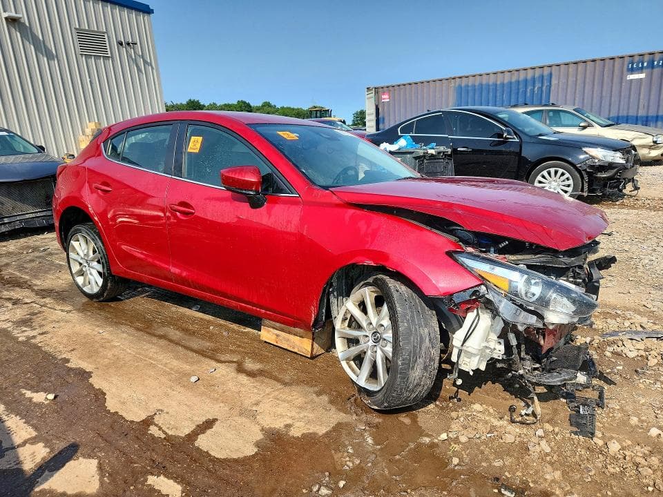 2017 MAZDA 3 TOURING 4