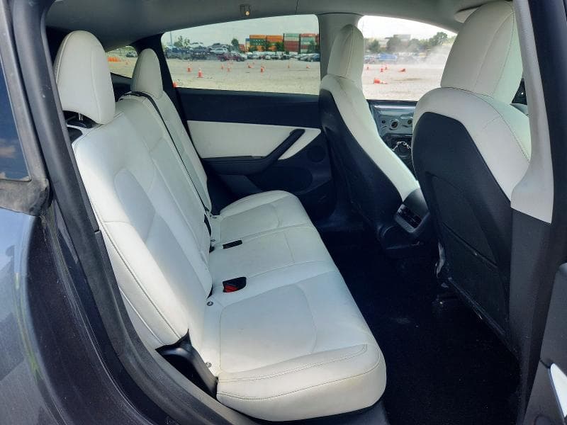 2021 TESLA MODEL Y 10