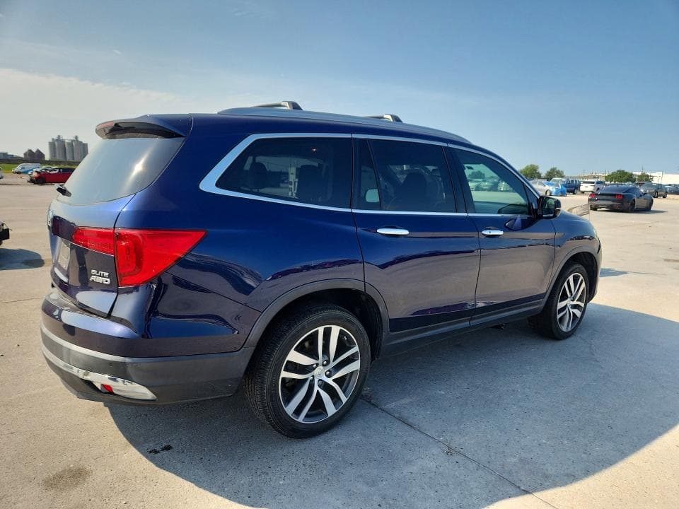 2018 HONDA PILOT ELITE 3