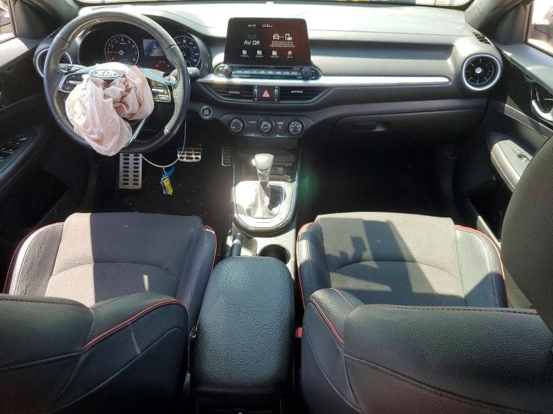2020 KIA FORTE GT 8