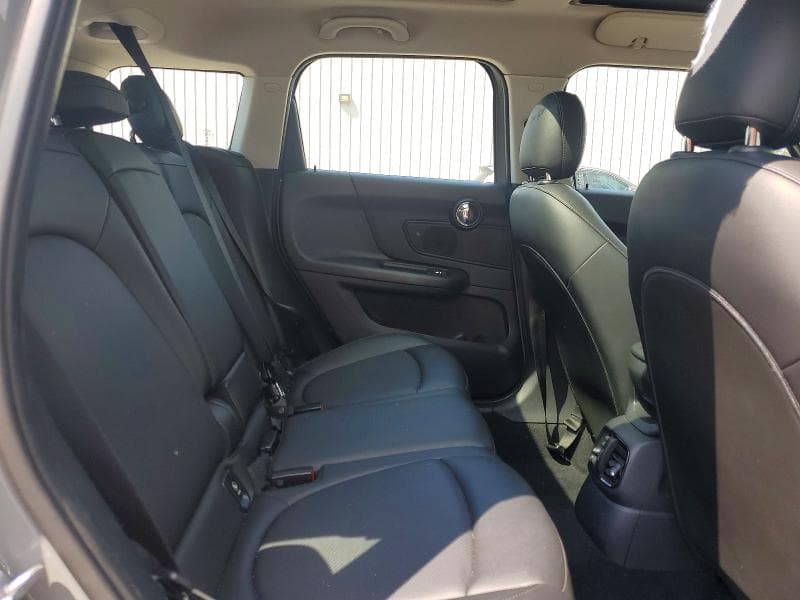 2019 MINI COOPER COUNTRYMAN 11