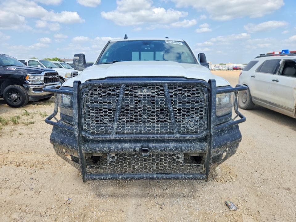 2023 RAM 2500 TRADESMAN 5