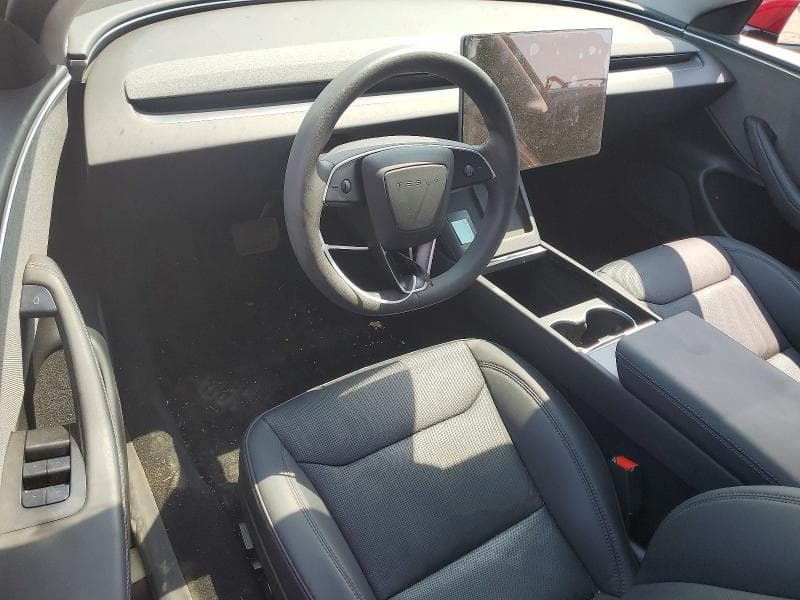 2025 TESLA MODEL 3 8