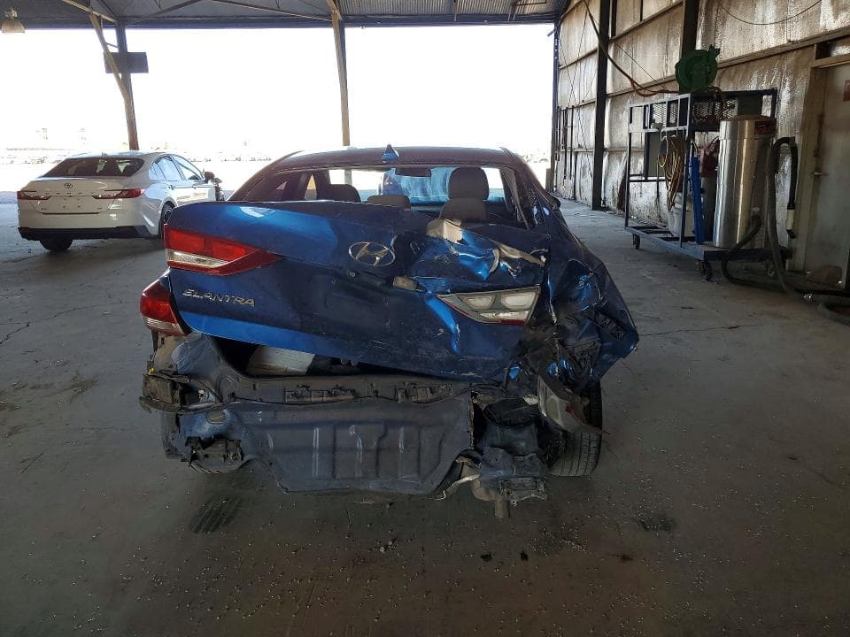 2018 HYUNDAI ELANTRA SEL 6
