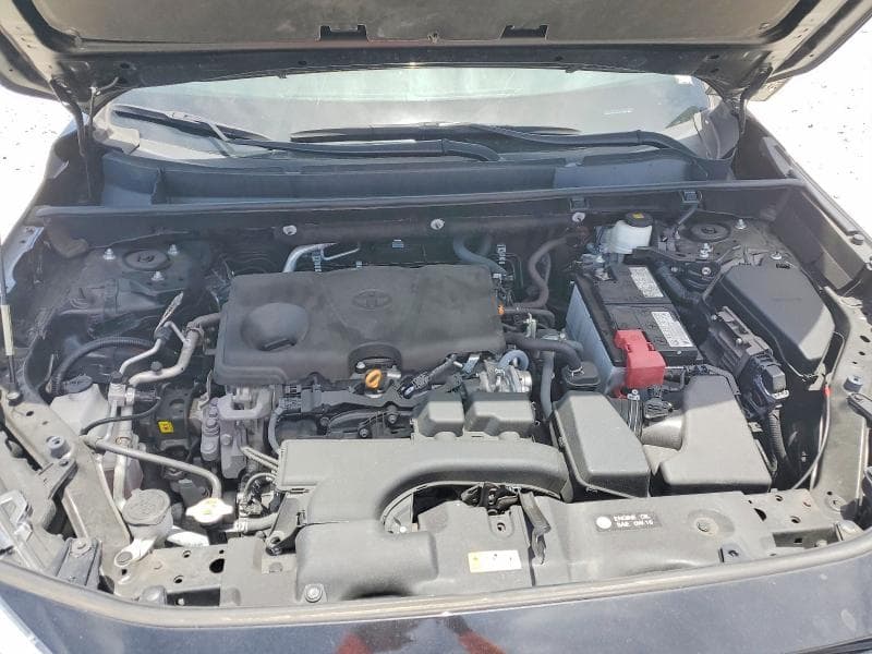 2023 TOYOTA RAV4 XLE 11