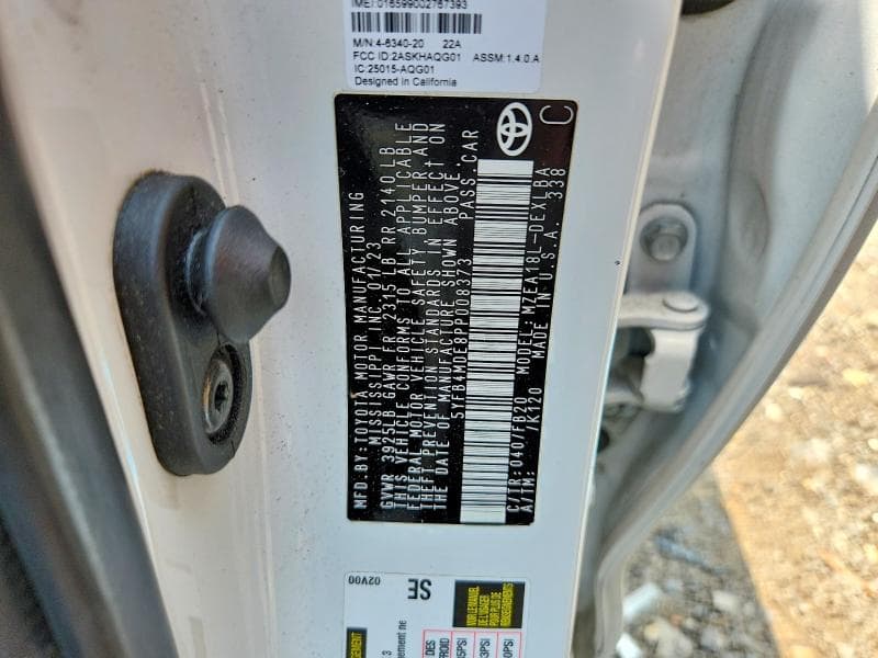2023 TOYOTA COROLLA LE 12