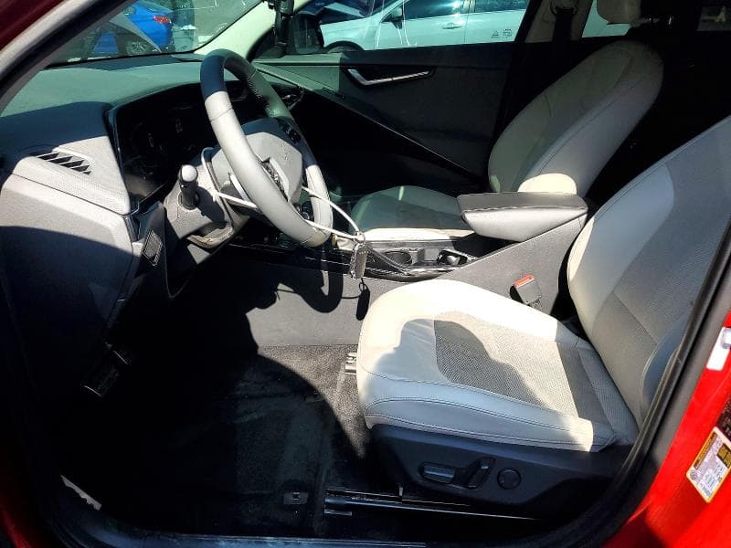 2024 KIA NIRO EX 7