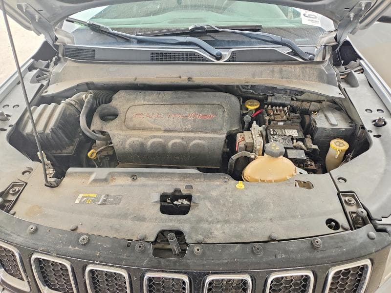 2018 JEEP COMPASS LATITUDE 11