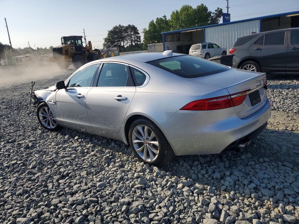 2017 JAGUAR XF PREMIUM 2