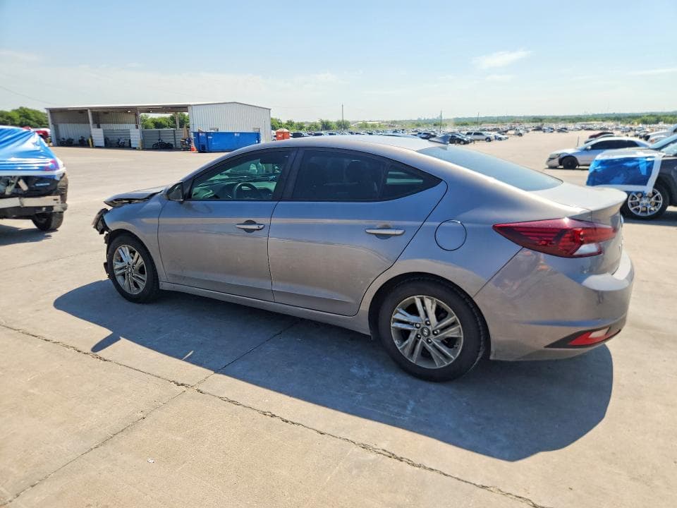 2020 HYUNDAI ELANTRA 2