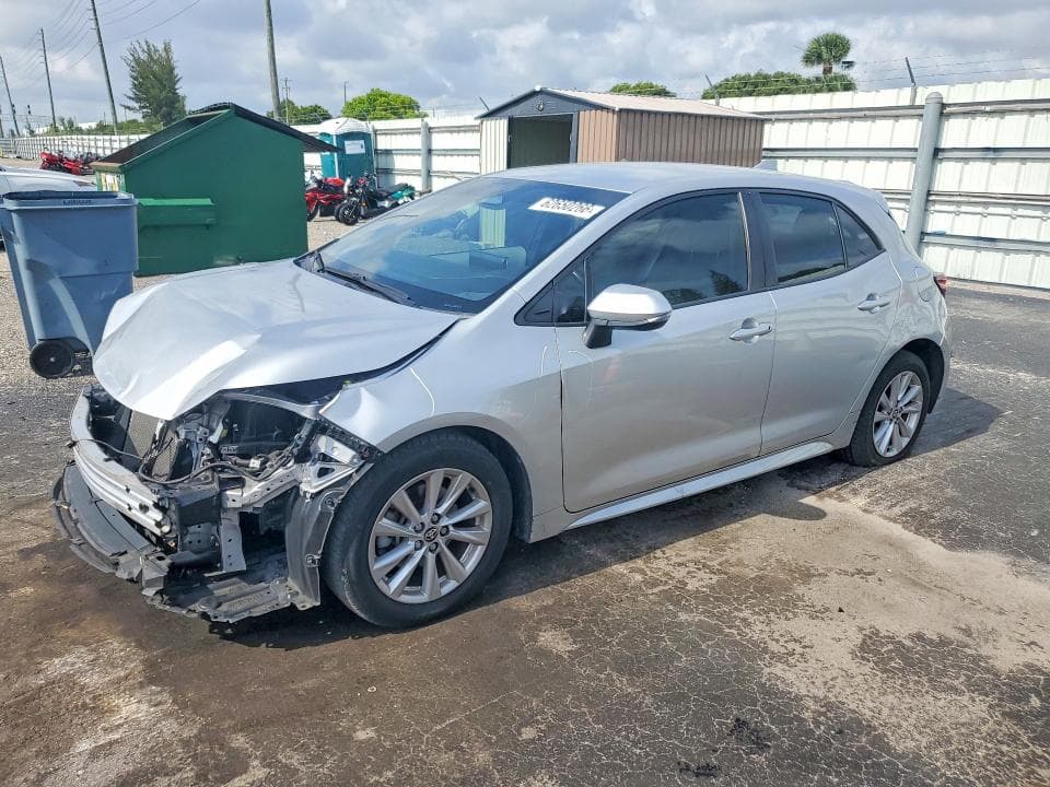 2023 TOYOTA COROLLA HATCHBACK SE