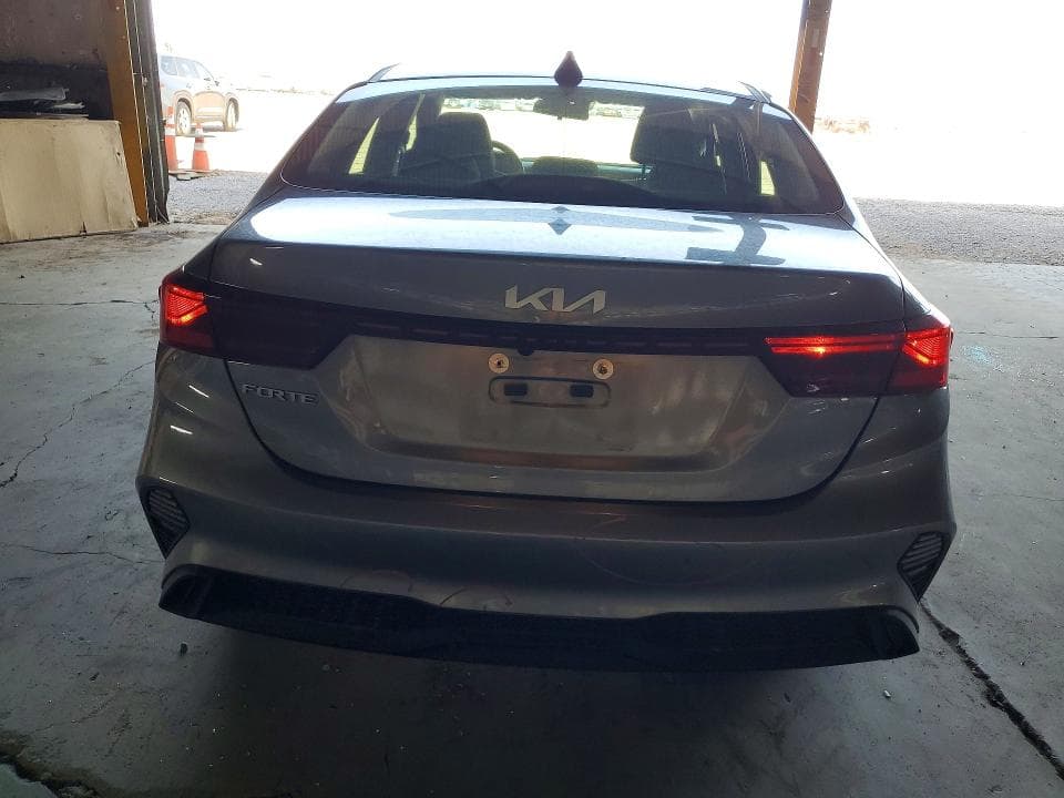 2024 KIA FORTE LXS 6