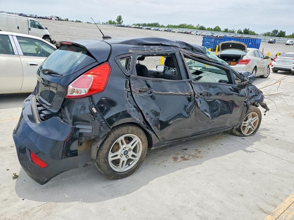 2019 FORD FIESTA SE 3