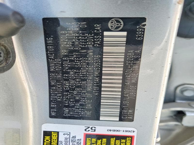 2021 TOYOTA CAMRY XLE 12
