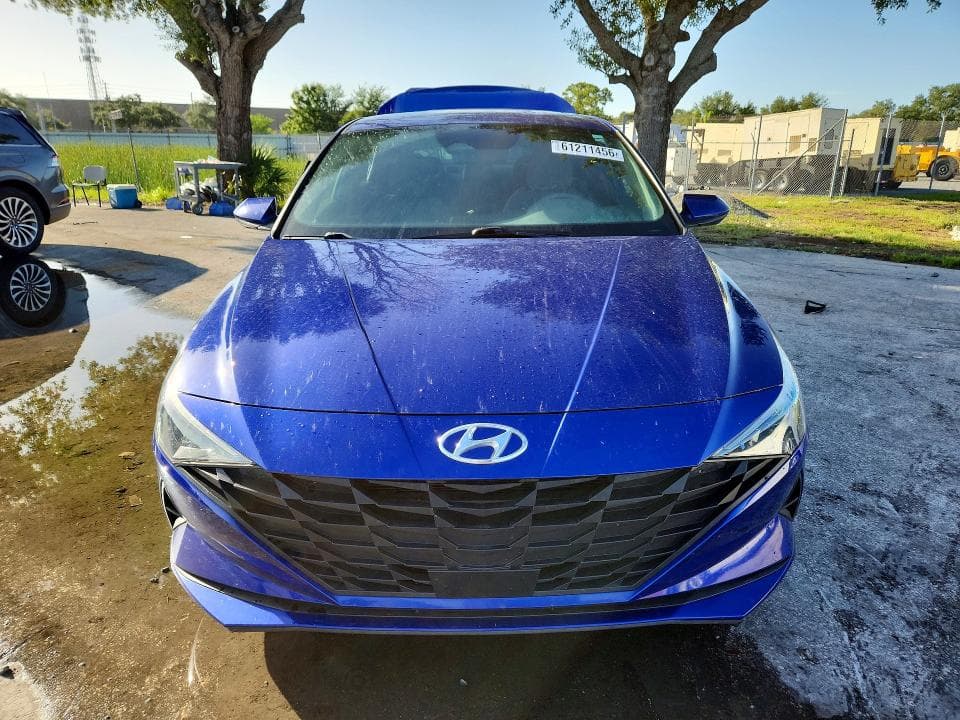 2023 HYUNDAI ELANTRA SEL 5