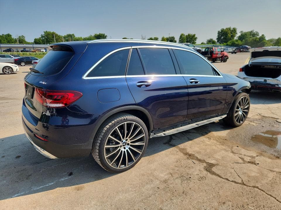 2020 MERCEDES-BENZ GLC 300 4MATIC 3