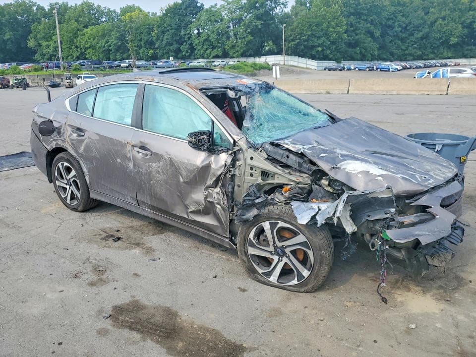2021 SUBARU LEGACY LIMITED 4
