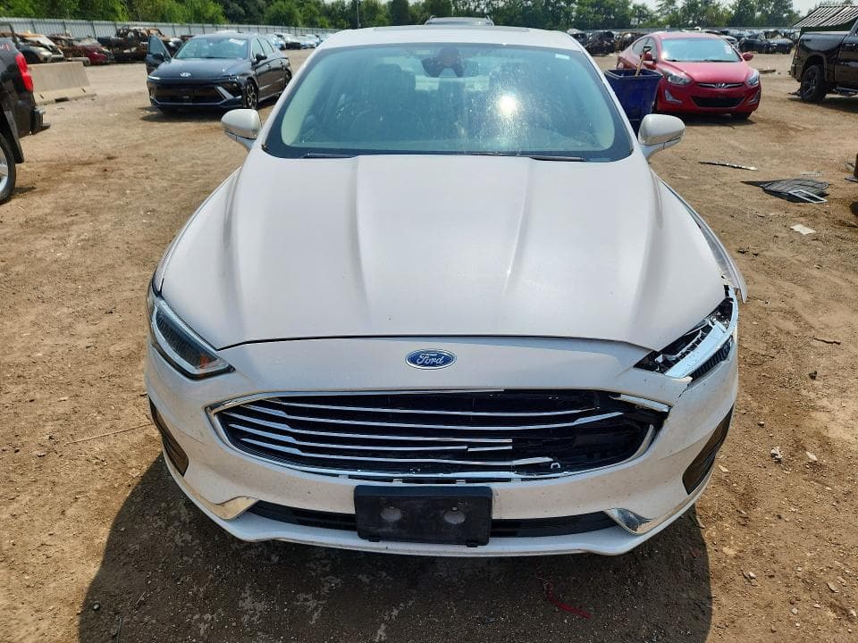 2019 FORD FUSION SEL 5