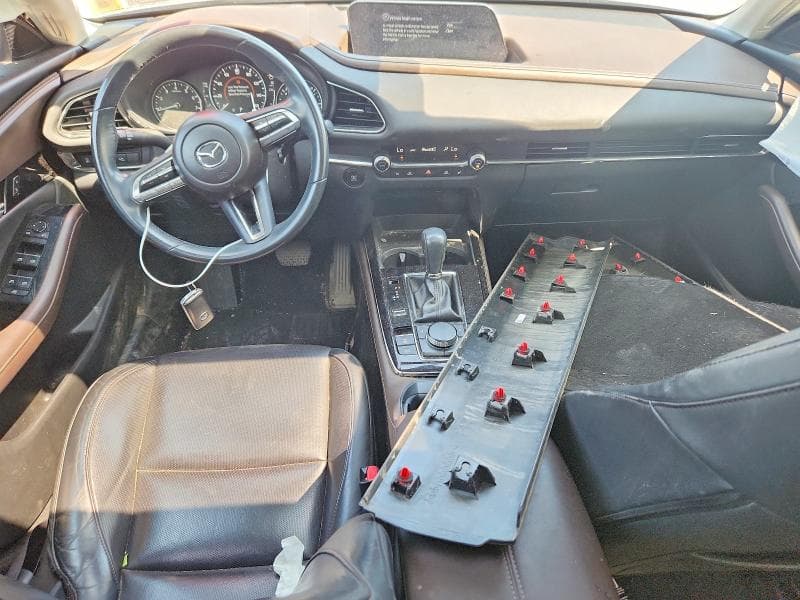2021 MAZDA CX-30 PREMIUM 8