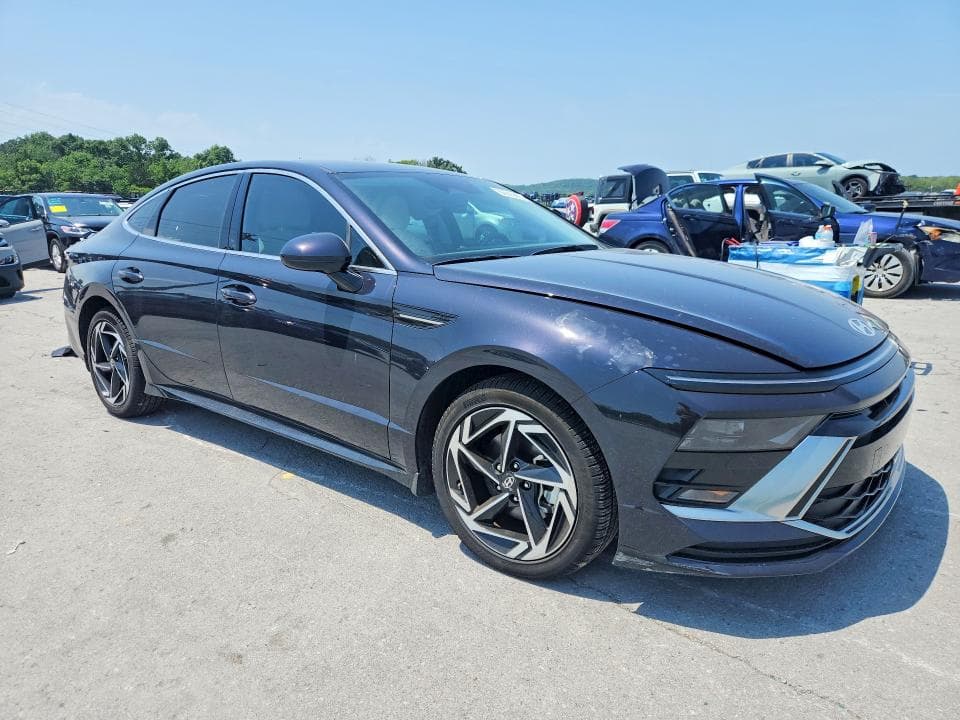 2026 HYUNDAI SONATA SEL SPORT 4