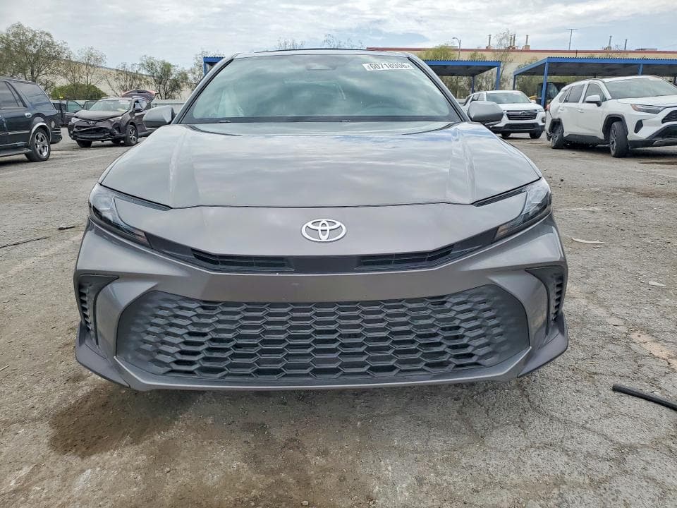 2026 TOYOTA CAMRY SE 5