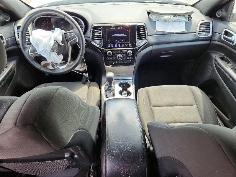 2019 JEEP GRAND CHEROKEE LAREDO 8