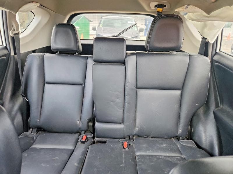 2017 TOYOTA RAV4 PLATINUM 10